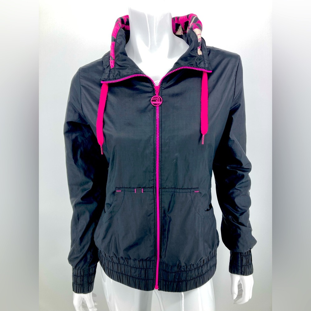 North Face Sports Jacket Hooded Black Pink Trim Zipper Front Gently Used